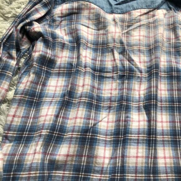 Life in Progress plaid button up shirt - Picture 4 of 8